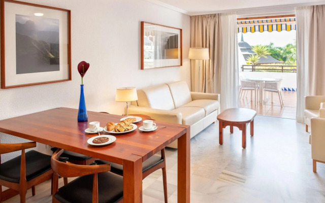 Parque Santiago Iii And Iv