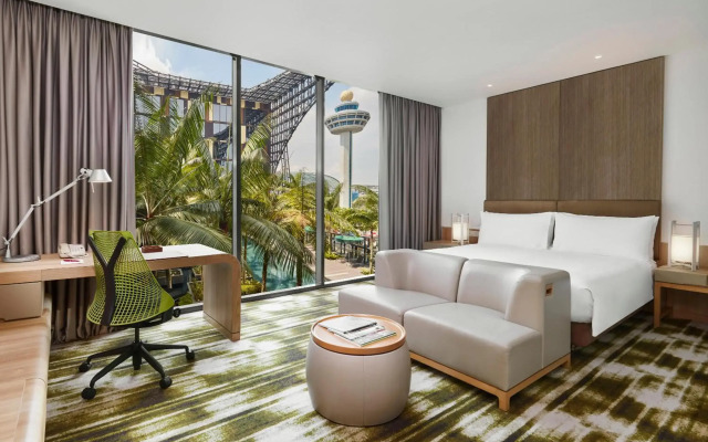 Crowne Plaza Changi Airport by IHG