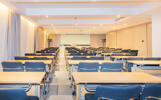 Atour Hotel Weifang Jinma Road City Hall