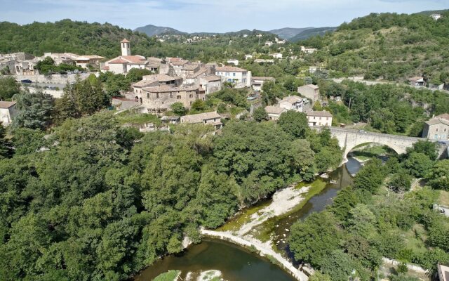 Le Moulin d'Onclaire Chambres d'hotes