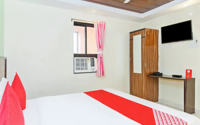 OYO 23476 Shree Mahalaxmi Lodging