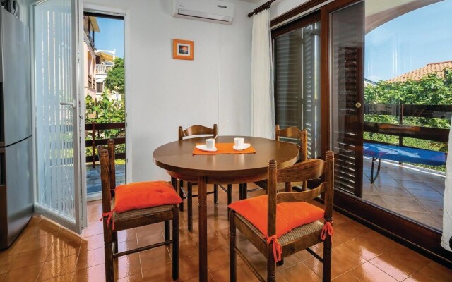 Beautiful Apartment in Labin-ravni With 1 Bedrooms and Wifi