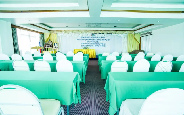 River View Place Hotel