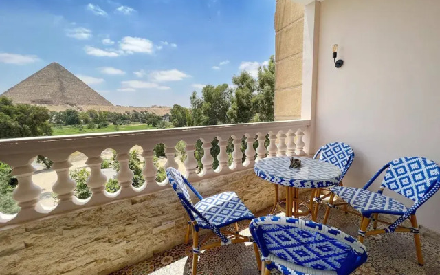 Spellbinding 2 BDR Apt. At The Giza Pyramid's Doorstep