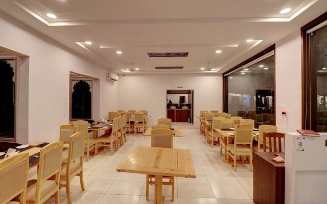 Keshav Resort