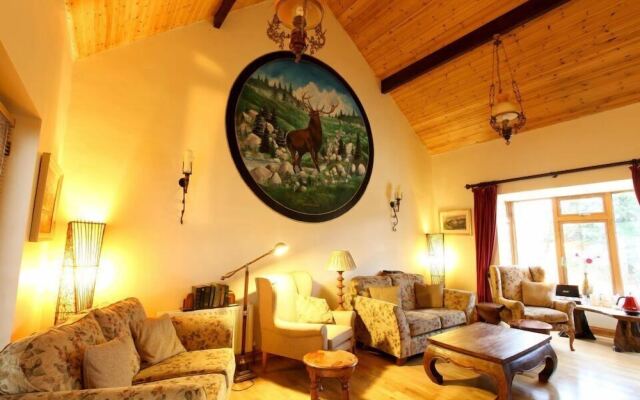 Trooperstown Wood Lodge