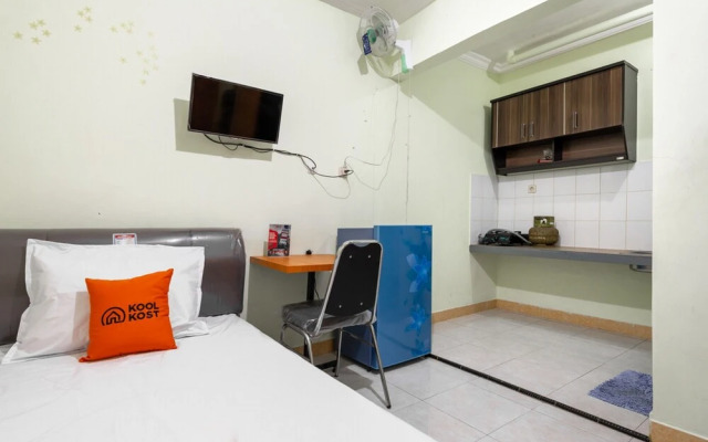 KoolKost Female Syariah near Dinoyo Mall Malang