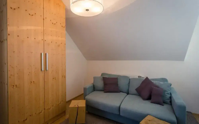 Apartment in Pine Forest Near Ski Slopes