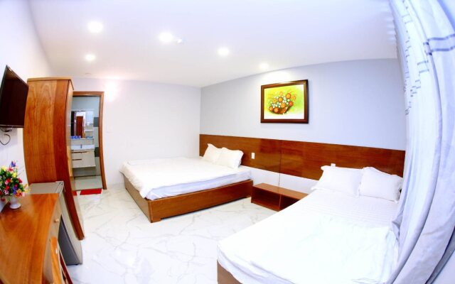 Vui Hotel and Apartment