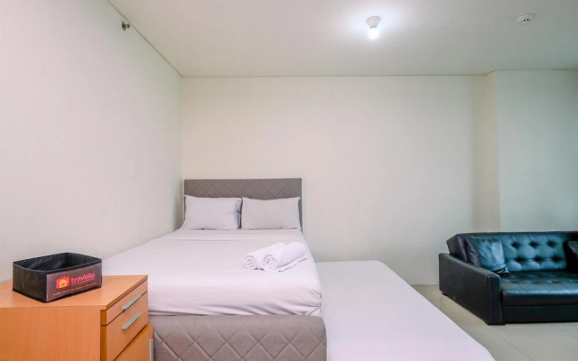 Fancy And Nice Studio Apartment At Woodland Park Residence