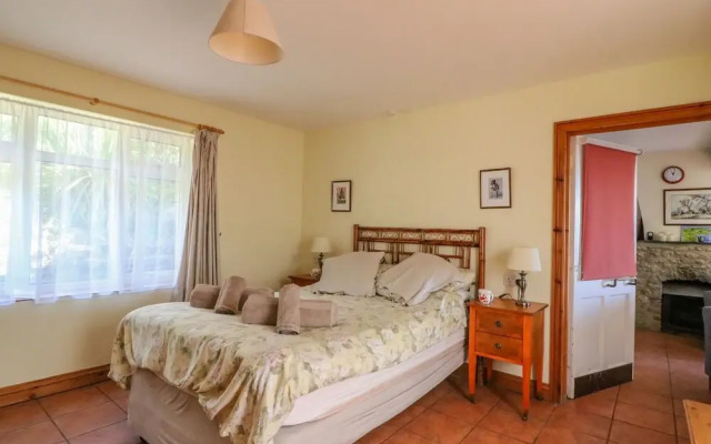 Mimosa Cottage, West Bexington