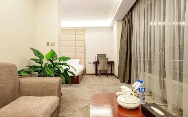 Longyan Yue Feng Super 8 Hotel