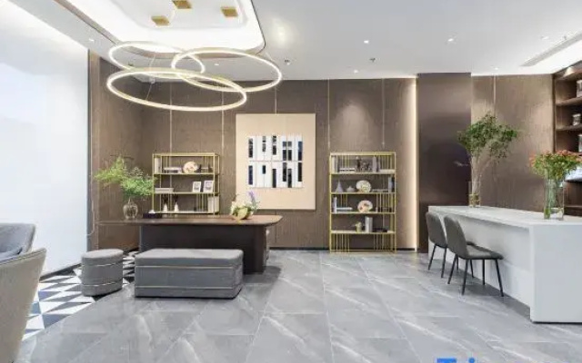Homeinn Plus Hotel (Yangzhou Dongguan Street Dongquan Store)