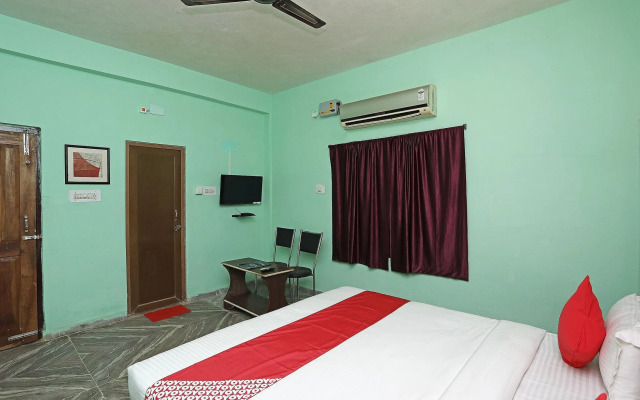 OYO 17194 Ma Sum Palace