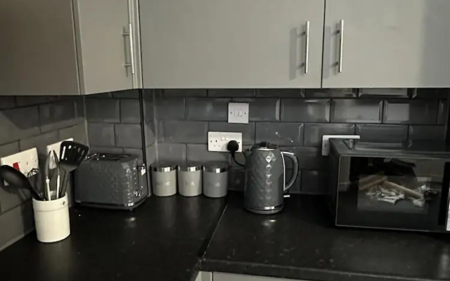 Cosy Manchester House Near Etihad and Coop Live