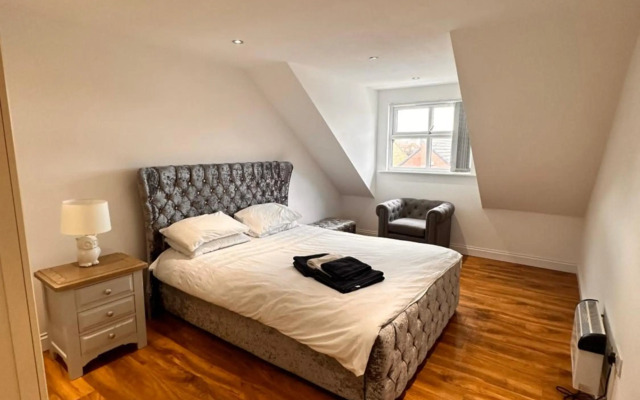 Joe Kelly Buildings flat 5