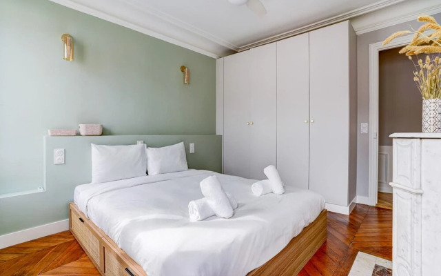 Saintgermain Sojourn Charming 2 Bedroom in the Rive Gauche