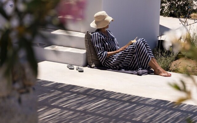 Archon Seaside Retreat