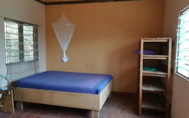 Dario's Room1