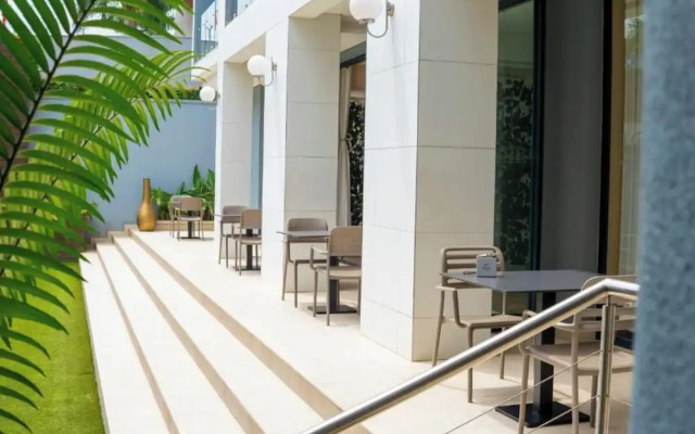 Africa's Touch & Leisure