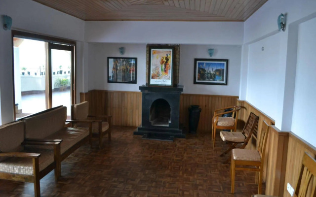 OYO 10179 Hotel Yavachi