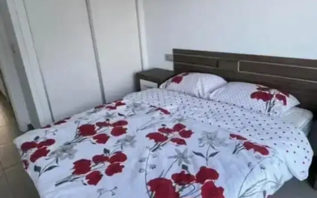 Stylish 2-bed Apartment Overlooking the Fairways