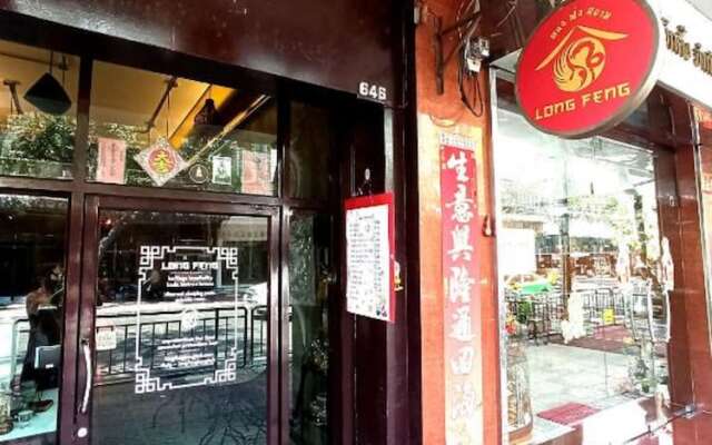 Long Feng Hostel Bangkok