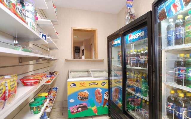 Comfort Suites Tulsa Central