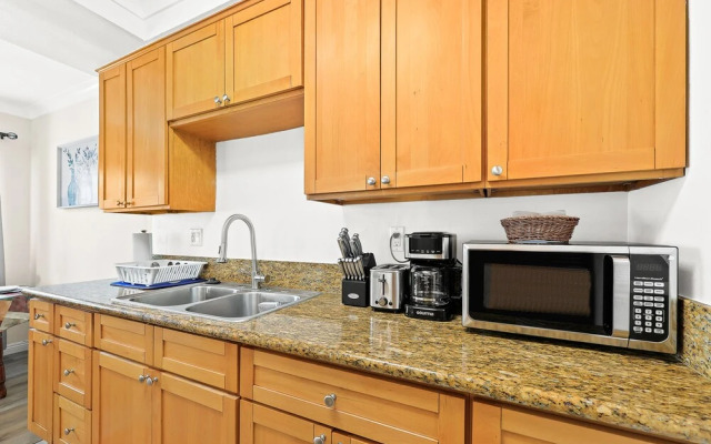 Bright&Cozy Getaway 10min to Downtown LA