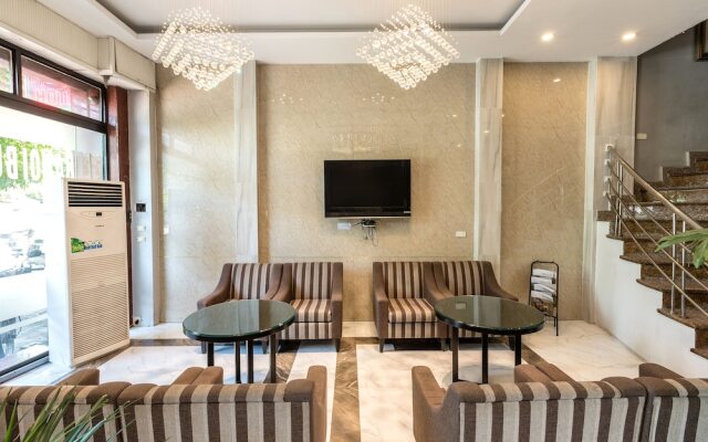 Manmo Ha Noi Business Hotel