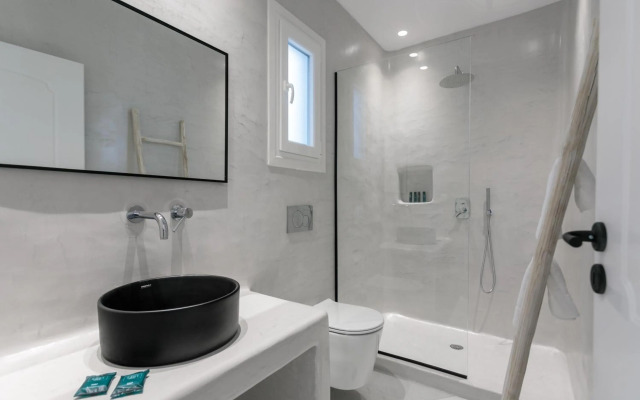 Iphimedeia Apartments & Suites