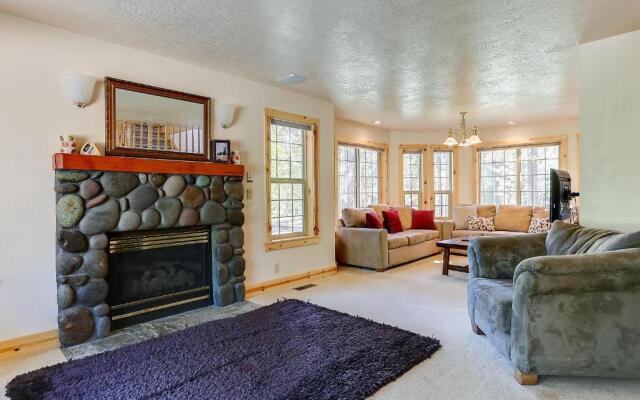 3 Mt. Baker-AC-Hot Tub-4BR/3BA