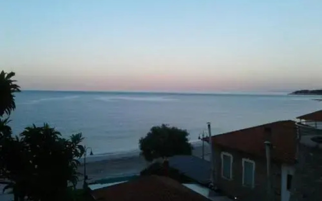 House Smaragdi