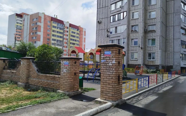 Apartments on Friedrich Engels Street