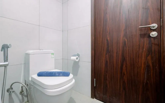 Cozy Stay Studio At Lrt City Bekasi Apartment