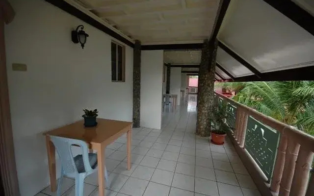 Villa Leonora Beach Resort