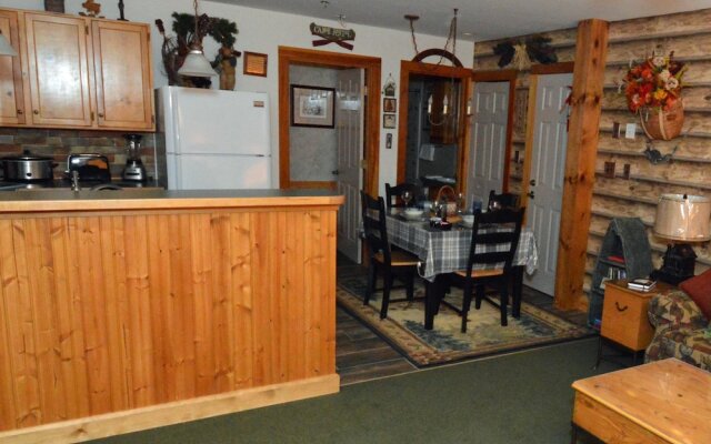 1br: Camp 4 # 18