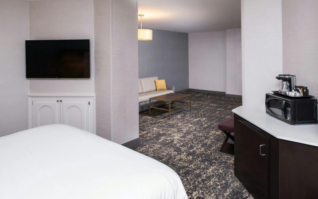 DoubleTree by Hilton Utica