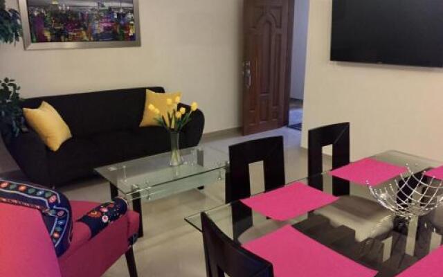 Nice Apartment Zona Dorada