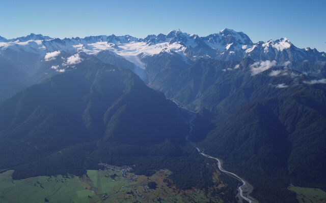 Distinction Fox Glacier Te Weheka Boutique Hotel