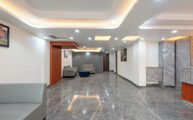 Saavi Hotel Sector- 45