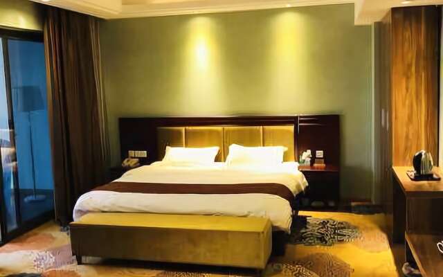 Beiluming Hotel (Chengdu South Railway Station)
