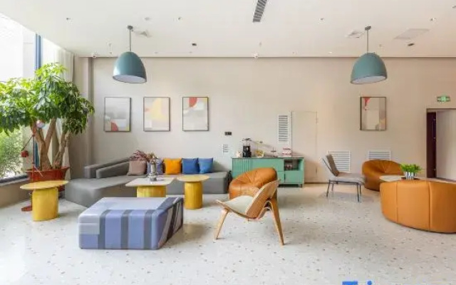 Home Inn Selected (Zhangye Dafosi Municipal Government Branch)