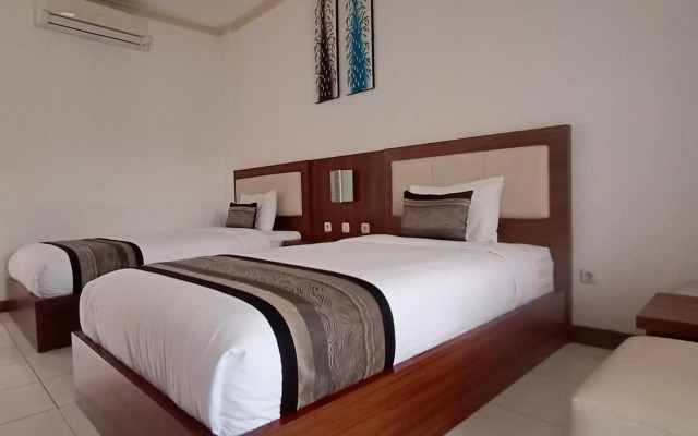 Friends Beach Hotel