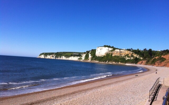 Beaumont Guest House