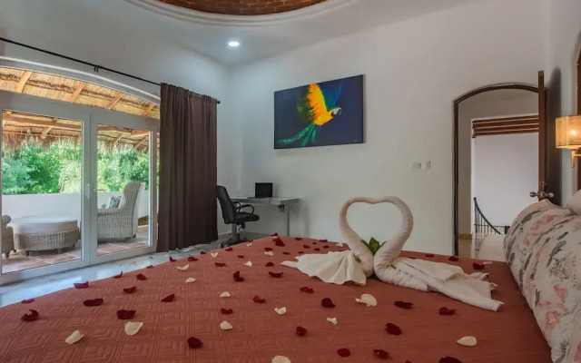 Villa Golf Beach Holiday Rental Private Pool BBQ Maid Service