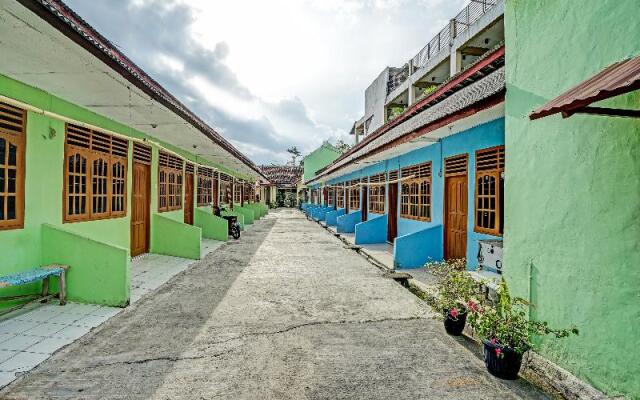 SPOT ON 91312 Kost Arfa