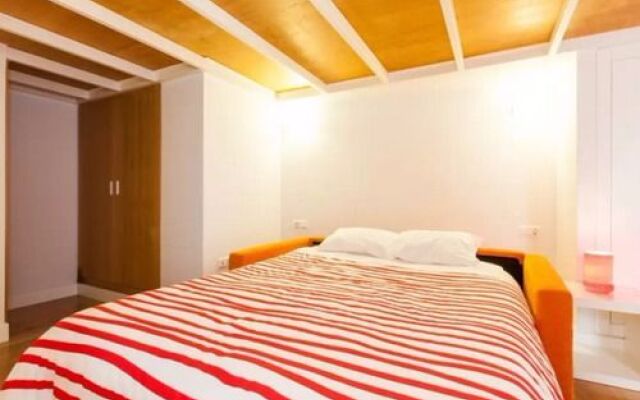 Holi-Rent Descalzos D