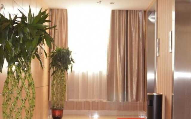 Quanrui Business Hotel