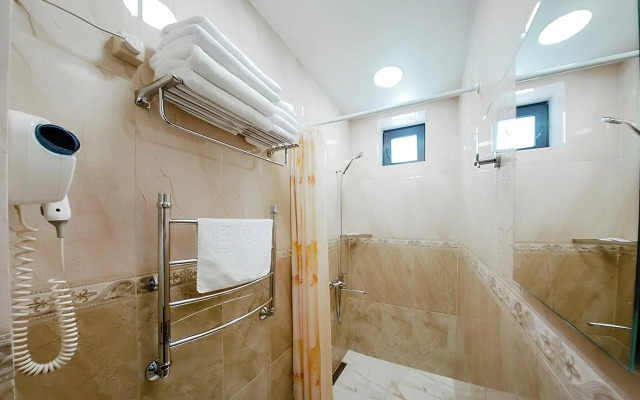 Олимп Первая Линия